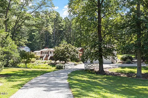 2129 Kelly Rd Photo 1