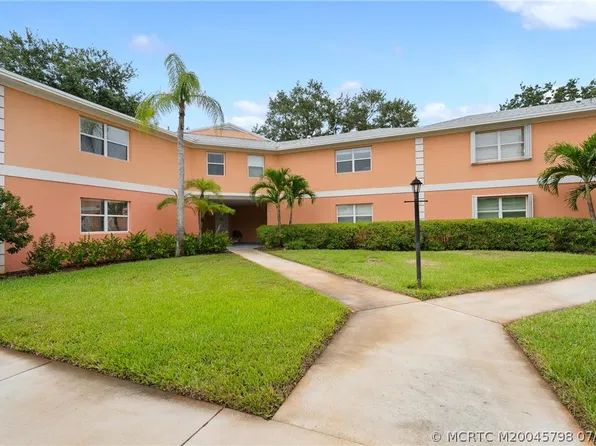 101 SE Beech Tree Ln, Stuart, FL 34994