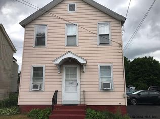 18 108th St, Troy, NY 12182