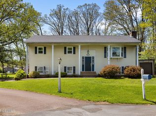 31 Holly Ct, Danville, PA 17821