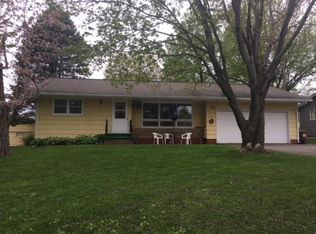 703 Summit Ln, Mora, MN 55051