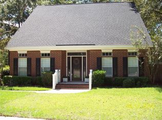 1717 N Gold Stream Dr, Saraland, AL 36571