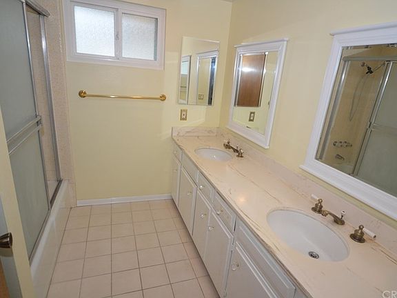 5th image of 22644 Cavalier St