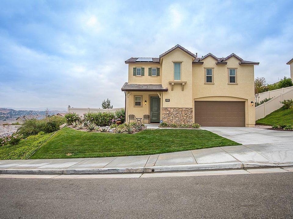 1st image of 26898 Cherry Willow Dr