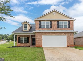 425 Bell Flower Trl, Locust Grove, GA 30248