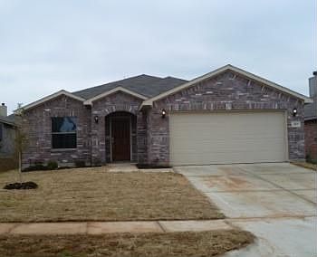 1st image of 207 Creekwood Dr
