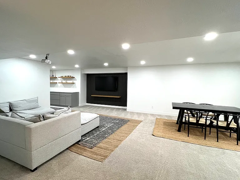 1516 W Stone Gate Dr — Photo 18