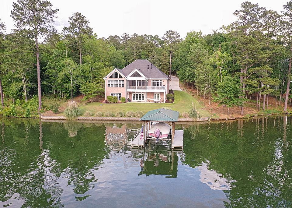 372 Abercrombie Pointe, Greenwood, SC 29649 Zillow