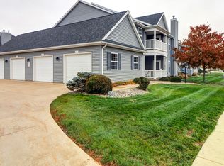3020 E Stillwater Lndg, Urbana, IL