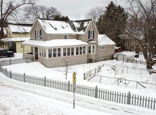 604 W Superior St, Munising, MI 49862