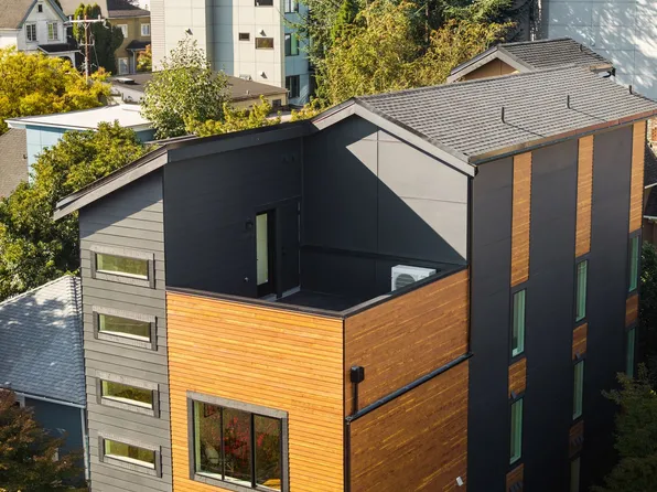 113 24th Ave E, Seattle, WA 98112
