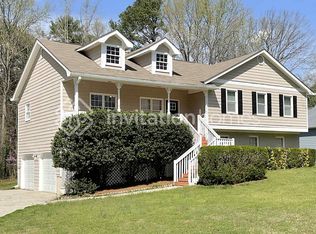 964 Oak Moss Dr, Lawrenceville, GA 30043