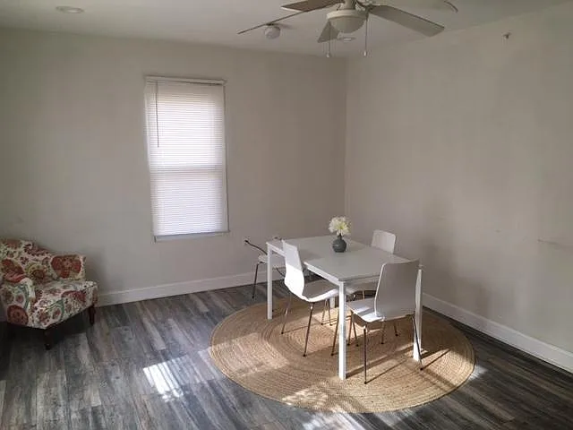 4315 River Rd NW #4 — Photo 3
