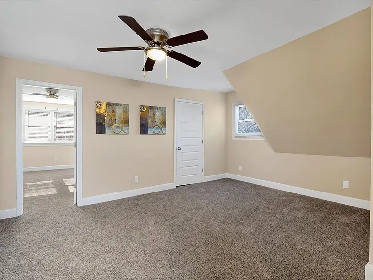 5083 Waterman Blvd — Photo 7