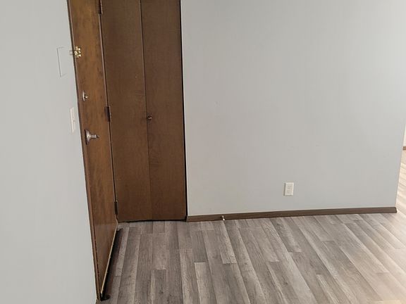 3rd image of 3500 Portia St APT 304