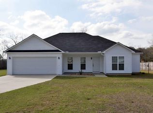 121 Elejay Ct, Leesburg, GA 31763