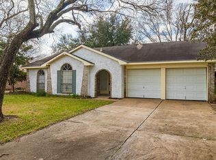 12427 Spring Grove Dr, Houston, TX 77099