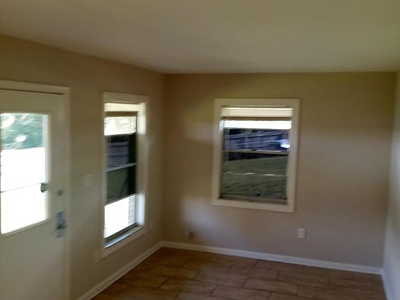 5th image of 3706 N Scenic Hwy APT 9