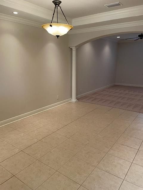 1st image of 760 Lanai Cir