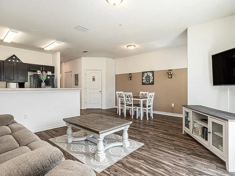 5521 Yellowfin Ct — Photo 4