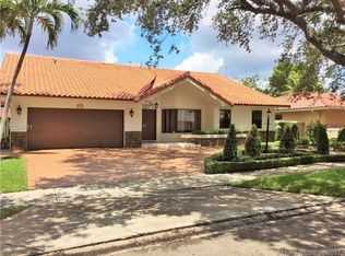 8311 NW 167th Ter, Miami Lakes, FL 33016