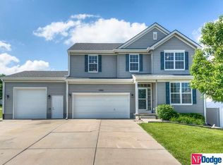 18905 Grover St, Omaha, NE 68130