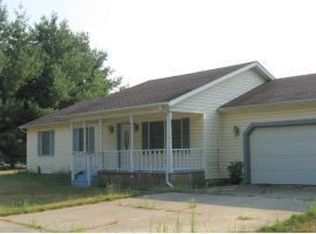 2899 Fir Rd, Bremen, IN 46506