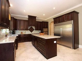 1835 Ledieu Rd, Roswell, GA 30075