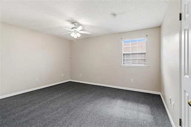 1729 Newport Pl #3 — Photo 9