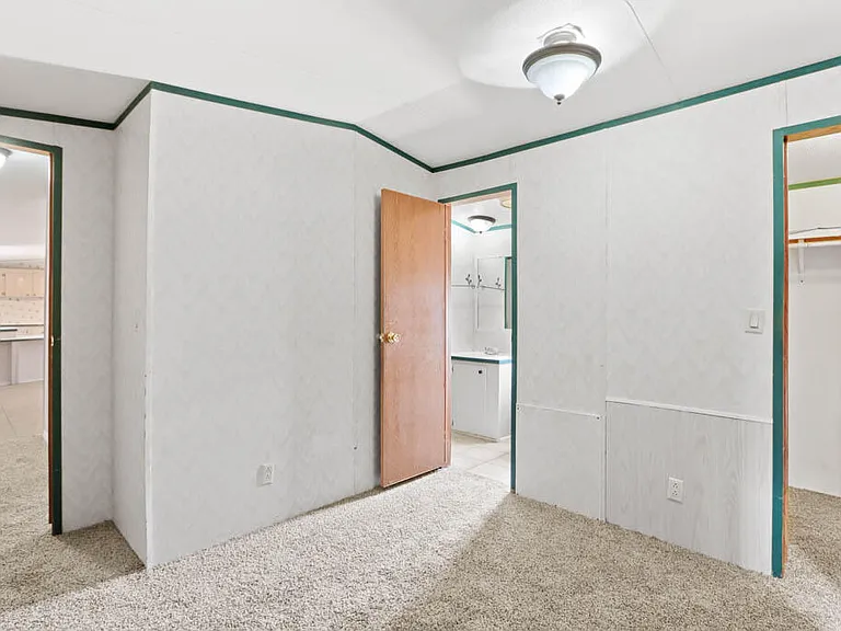 505 Ricky Zelt Dr — Photo 31