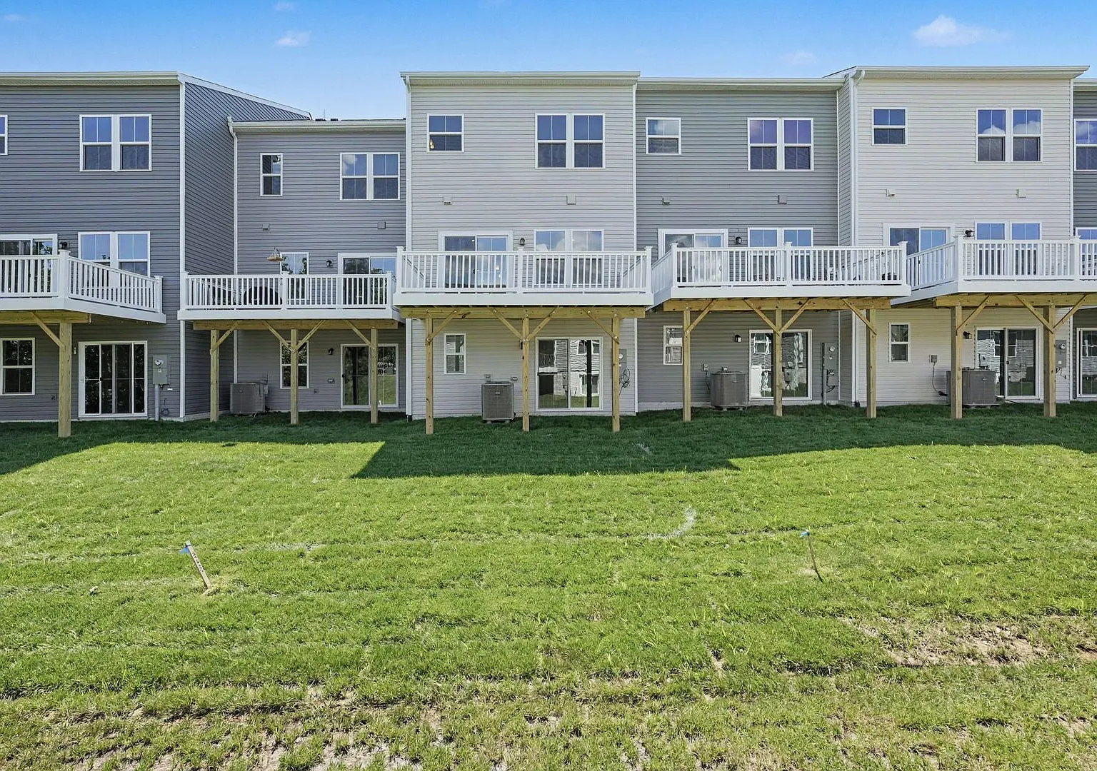 Brand-New Luxury Townhome | Alexander's Crossing | Community Pool | 2,300 Sq. Ft. — Photo 2