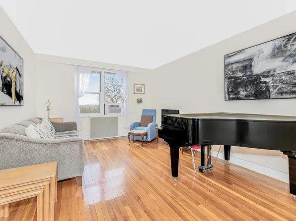 5614 Netherland Avenue #5A, Bronx, NY 10471