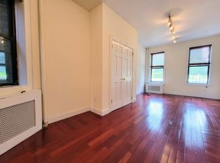 299 10th Ave #3Z, New York, NY 10001