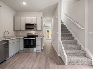 1336 S West Ave Unit 111, Fayetteville, AR 72701