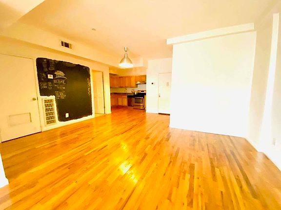 5th image of 937 Broadway #4