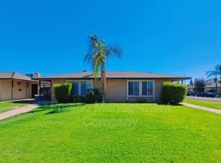 543 W Alamos Ave, Clovis, CA 93612
