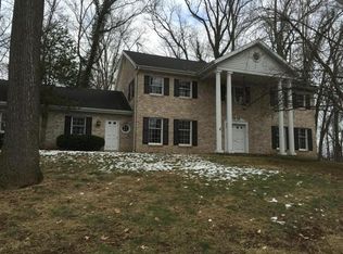 15 Poplar Ln, Elizabethtown, PA 17022