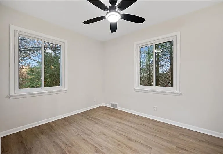 1648 Jamestown Pl — Photo 19