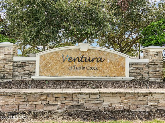 4th image of 1626 Peregrine Cir Unit 301
