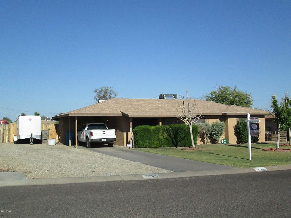 2nd image of 12841 N 22nd Pl
