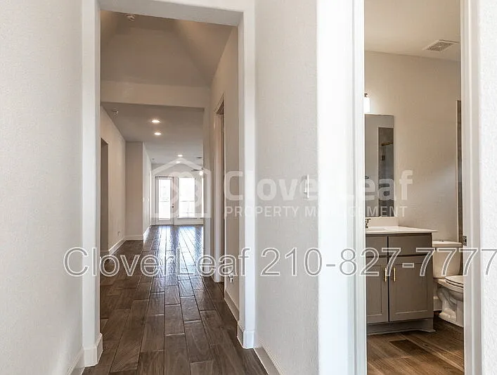 1045 Blue Oak Blvd — Photo 29