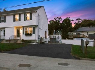 31 Joseph St, Worcester, MA 01604