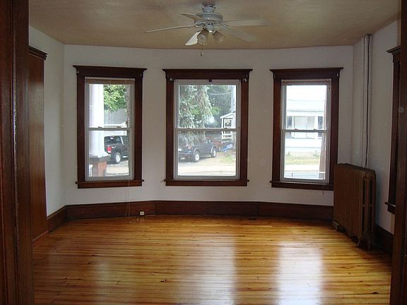 Apt#1 BR or LR