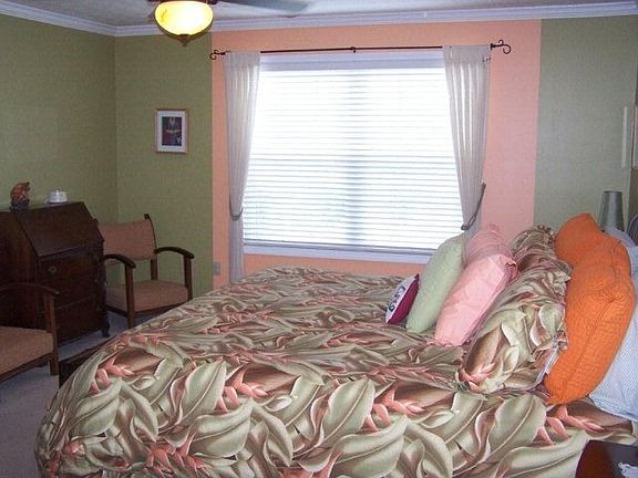 4th image of 1127 Rockwall Dr