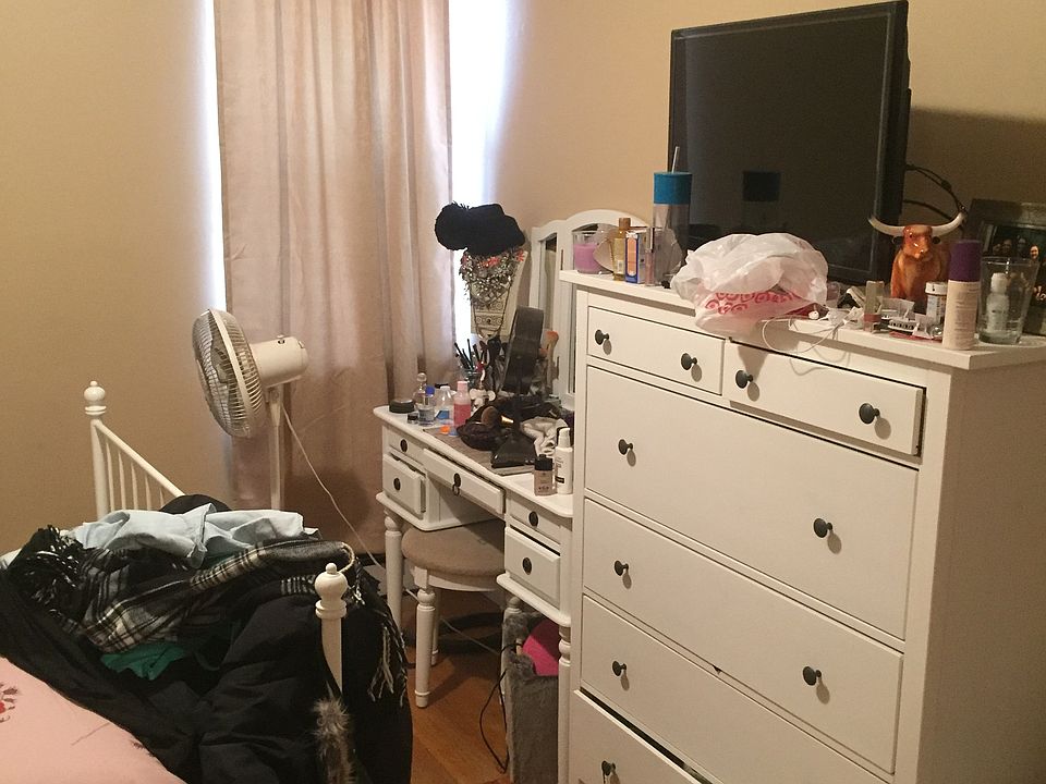 2nd image of 227 Willow Ave APT 2