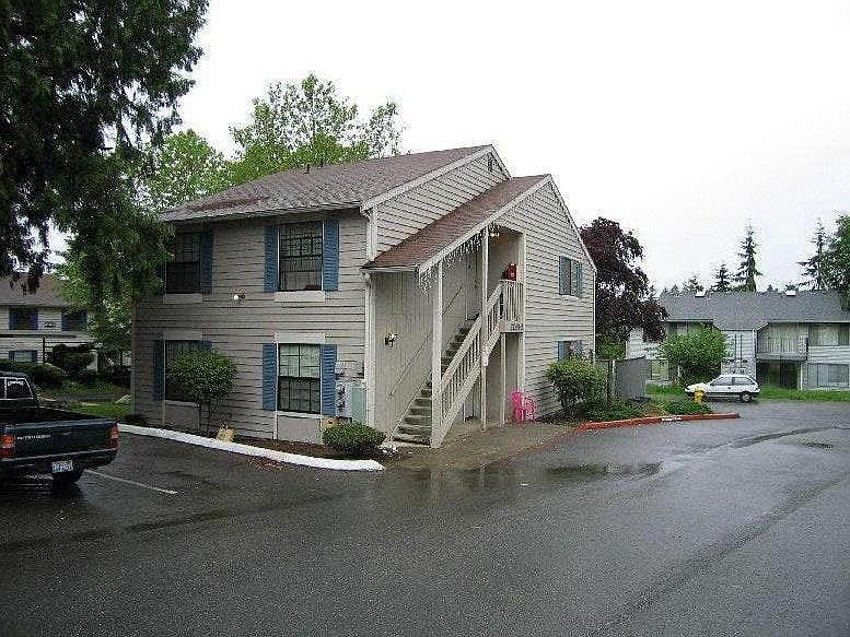 1st image of 20810 32nd Ln S