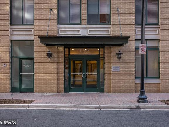 2nd image of 1205 Garfield St APT 305