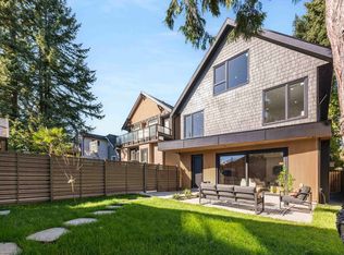 2626 W 41st Ave #2, Vancouver, BC V6N 3C4