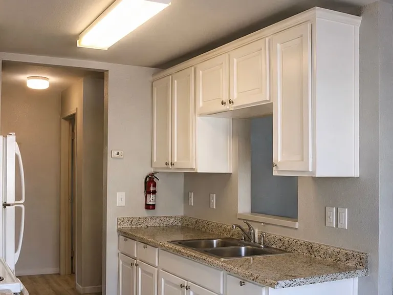 2762 Sidewinder Ln — Photo 2