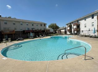 787 Boca Raton Dr UNIT E, Saint Peters, MO 63376